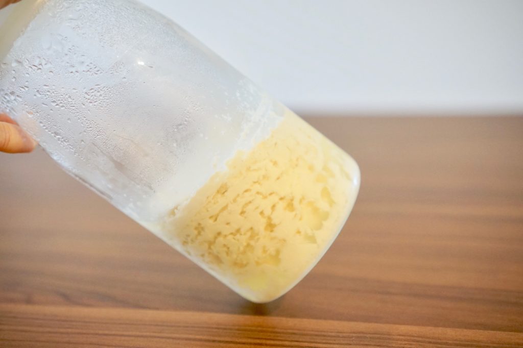 ケフィア種菌（発酵豆乳Soykefy）使用！豆乳ヨーグルトの作り方【ヨーグルトメーカー/室温発酵】 | ゆるりと発酵暮らし